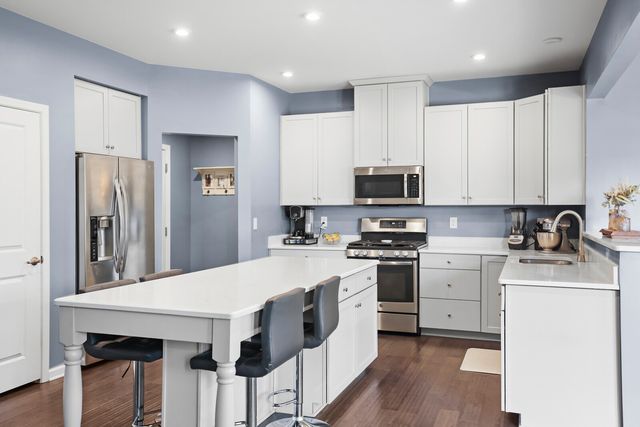 548 Goodman Dr, Gallatin, TN 37066