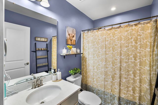 548 Goodman Dr, Gallatin, TN 37066