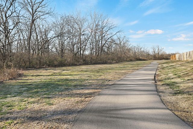 548 Goodman Dr, Gallatin, TN 37066