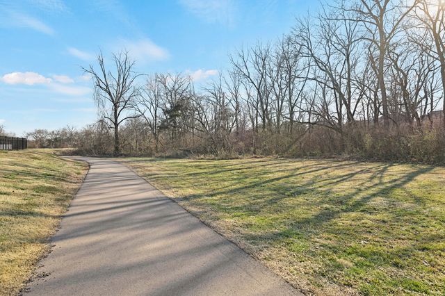 548 Goodman Dr, Gallatin, TN 37066