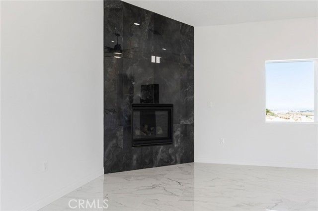 10125 Bella Vista Street, Apple Valley, CA 92308