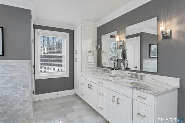 158 North Seir Hill Road, Norwalk, CT 06850