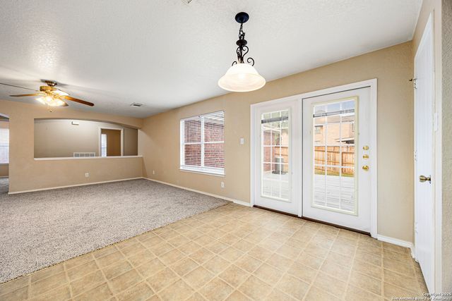 807 Mandolin Wind, San Antonio, TX 78258