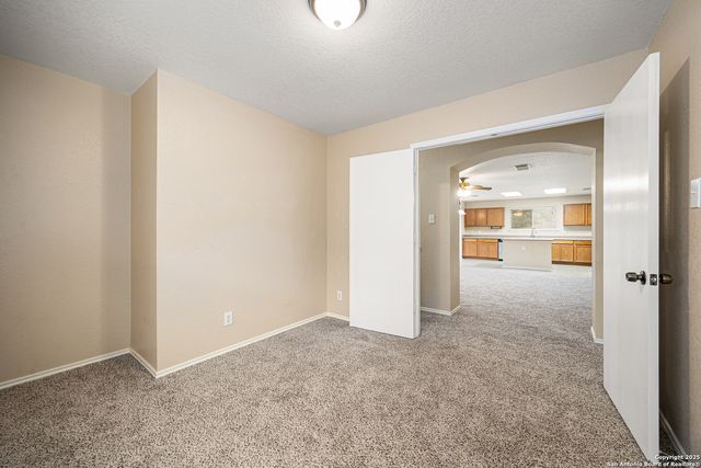 807 Mandolin Wind, San Antonio, TX 78258