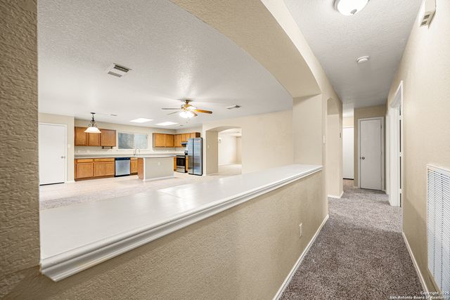 807 Mandolin Wind, San Antonio, TX 78258