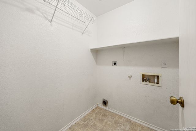 807 Mandolin Wind, San Antonio, TX 78258