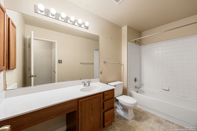 807 Mandolin Wind, San Antonio, TX 78258