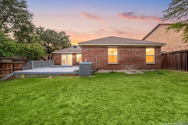 807 Mandolin Wind, San Antonio, TX 78258