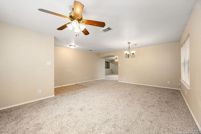 807 Mandolin Wind, San Antonio, TX 78258