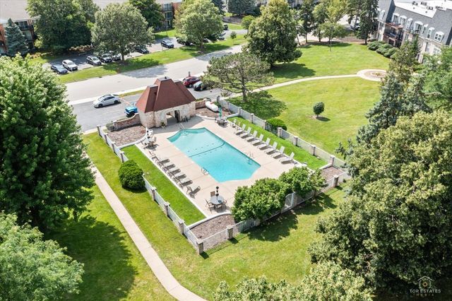 5101 Carriageway Drive 205, Rolling Meadows, IL 60008