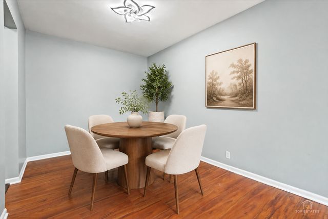 5101 Carriageway Drive 205, Rolling Meadows, IL 60008