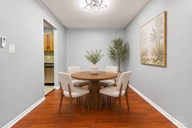 5101 Carriageway Drive 205, Rolling Meadows, IL 60008