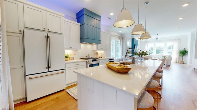 906 Jennings Ln, Chesapeake, VA 23322