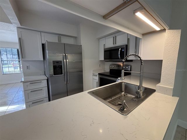16638 BRIGADOON DRIVE, Tampa, FL 33618