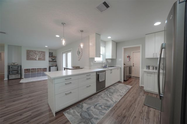 1355 Lehman Street, Houston, TX 77018