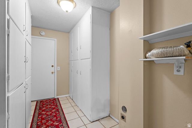 42 N WHITE BARN DR., Pleasant View, UT 84414