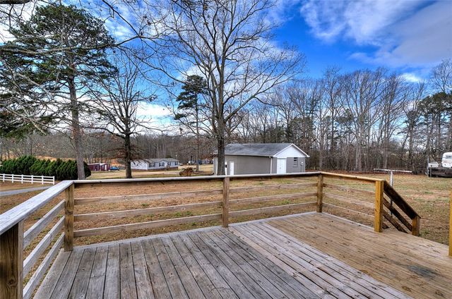 7998 Moorefield Memorial Highway, Liberty, SC 29657