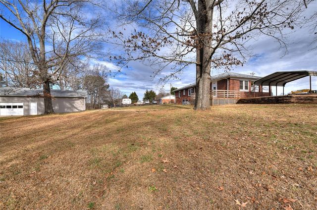 7998 Moorefield Memorial Highway, Liberty, SC 29657