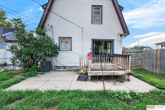 4310 S 20th Street, Omaha, NE 68107