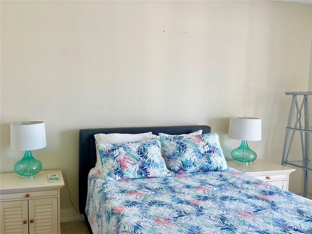 7872 SAILBOAT KEY BLVD S BOULEVARD S 504, South Pasadena, FL 33707