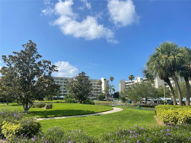 7872 SAILBOAT KEY BLVD S BOULEVARD S 504, South Pasadena, FL 33707