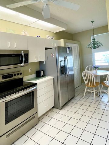 7872 SAILBOAT KEY BLVD S BOULEVARD S 504, South Pasadena, FL 33707