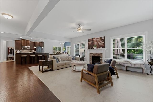 2811 Magnolia Creek Drive NW, Kennesaw, GA 30152