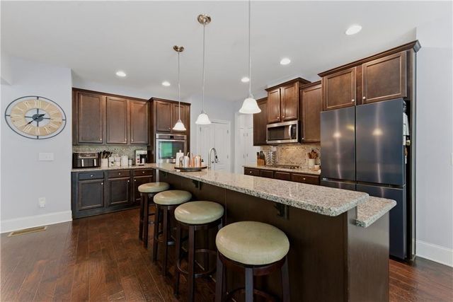 2811 Magnolia Creek Drive NW, Kennesaw, GA 30152