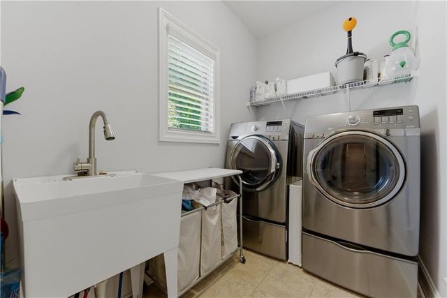 2811 Magnolia Creek Drive NW, Kennesaw, GA 30152