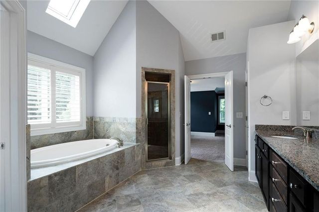2811 Magnolia Creek Drive NW, Kennesaw, GA 30152