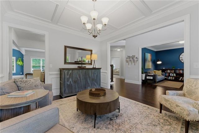 2811 Magnolia Creek Drive NW, Kennesaw, GA 30152