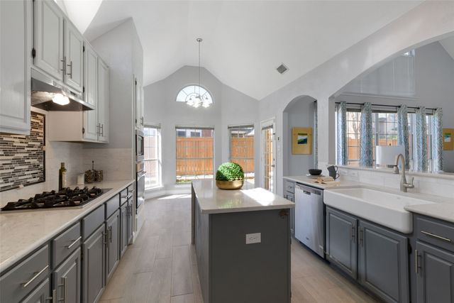 5426 Mill Run Drive, Mckinney, TX 75072