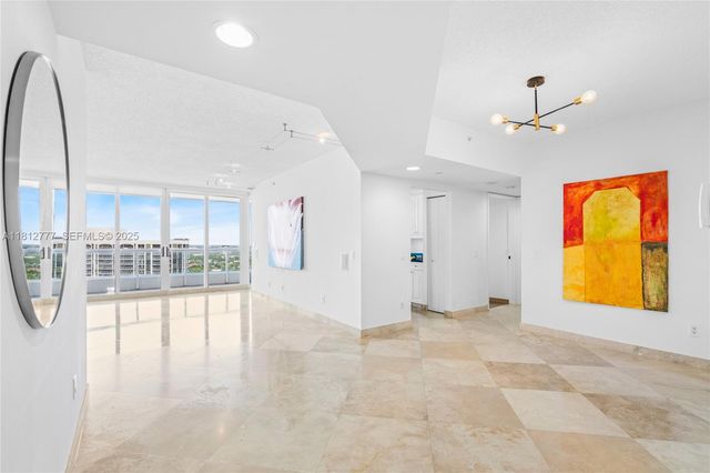 21055 Yacht Club Drive 2104, Aventura, FL 33180