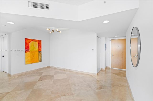 21055 Yacht Club Drive 2104, Aventura, FL 33180