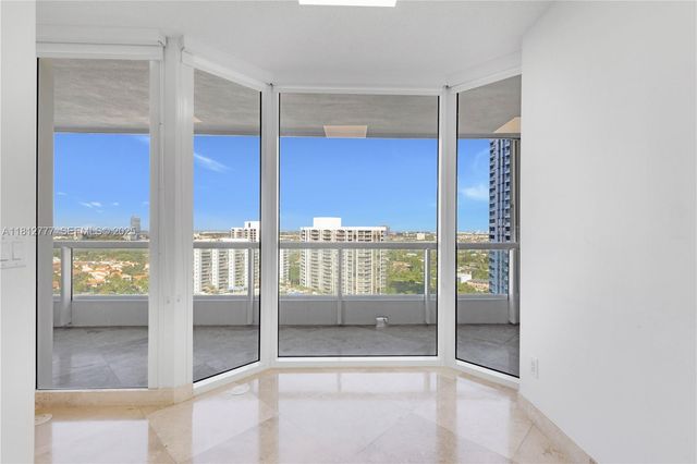 21055 Yacht Club Drive 2104, Aventura, FL 33180