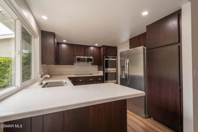 241 Ramble Ridge Drive, Thousand Oaks, CA 91360
