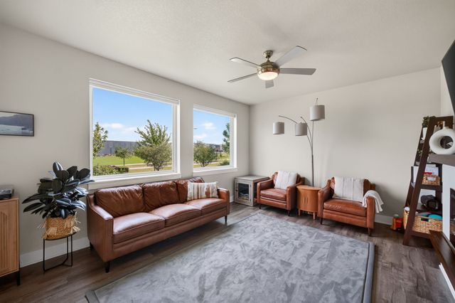 1001 NE 16th Street, Grimes, IA 50111