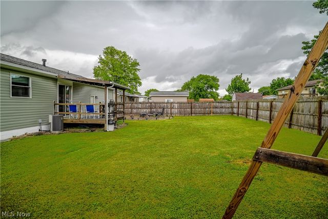 373 Lincoln Drive, Mineral Wells, WV 26150