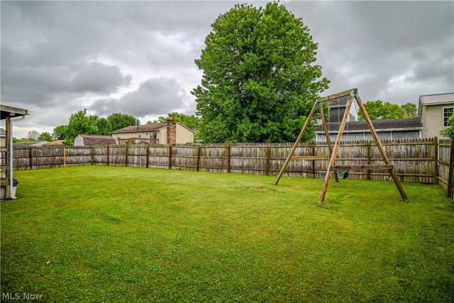 373 Lincoln Drive, Mineral Wells, WV 26150