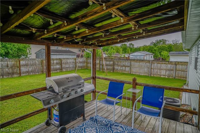 373 Lincoln Drive, Mineral Wells, WV 26150