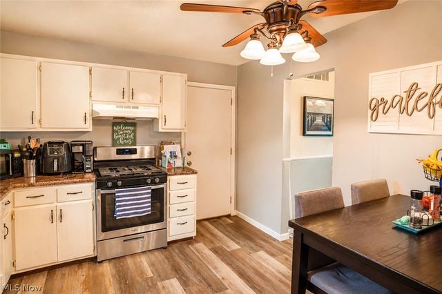 373 Lincoln Drive, Mineral Wells, WV 26150