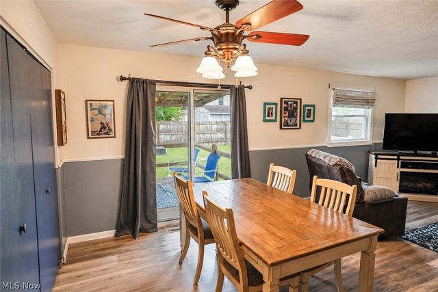 373 Lincoln Drive, Mineral Wells, WV 26150