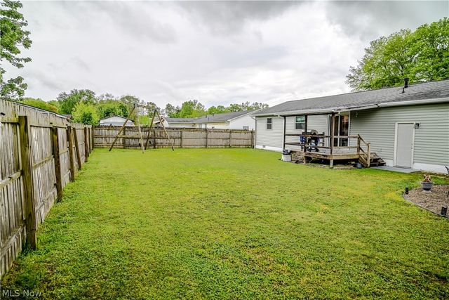 373 Lincoln Drive, Mineral Wells, WV 26150