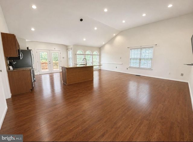 1107 STATION DR, La Plata, MD 20646