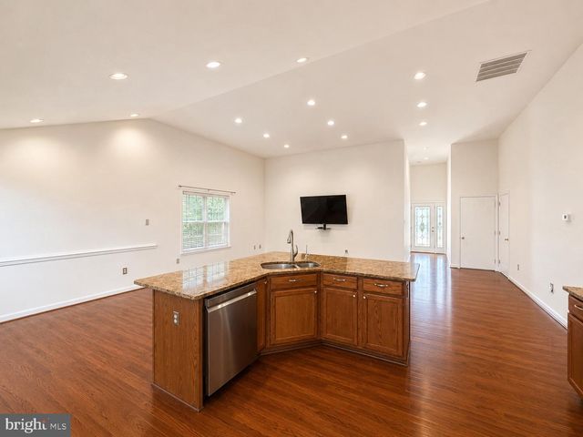 1107 STATION DR, La Plata, MD 20646