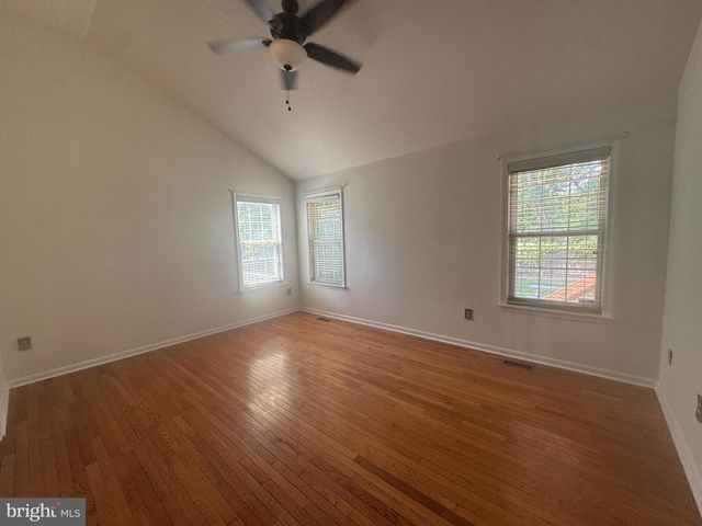 1107 STATION DR, La Plata, MD 20646