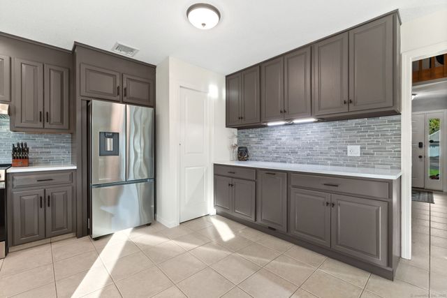 49 Pondview Lane, Bristol, CT 06010