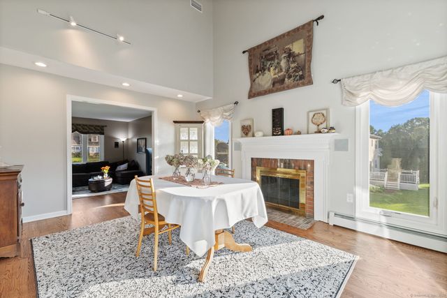 49 Pondview Lane, Bristol, CT 06010