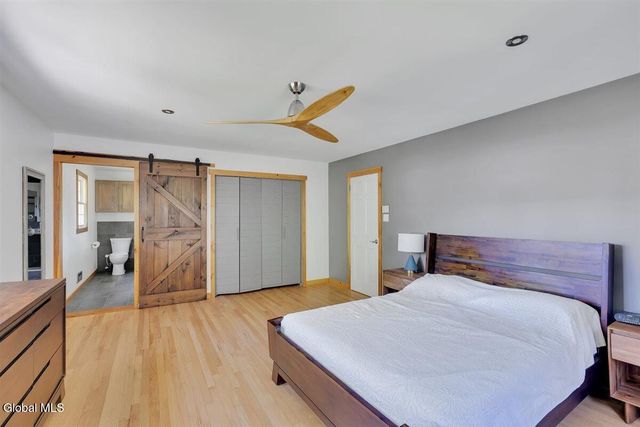 2307 Pine Ridge Road, Niskayuna, NY 12309