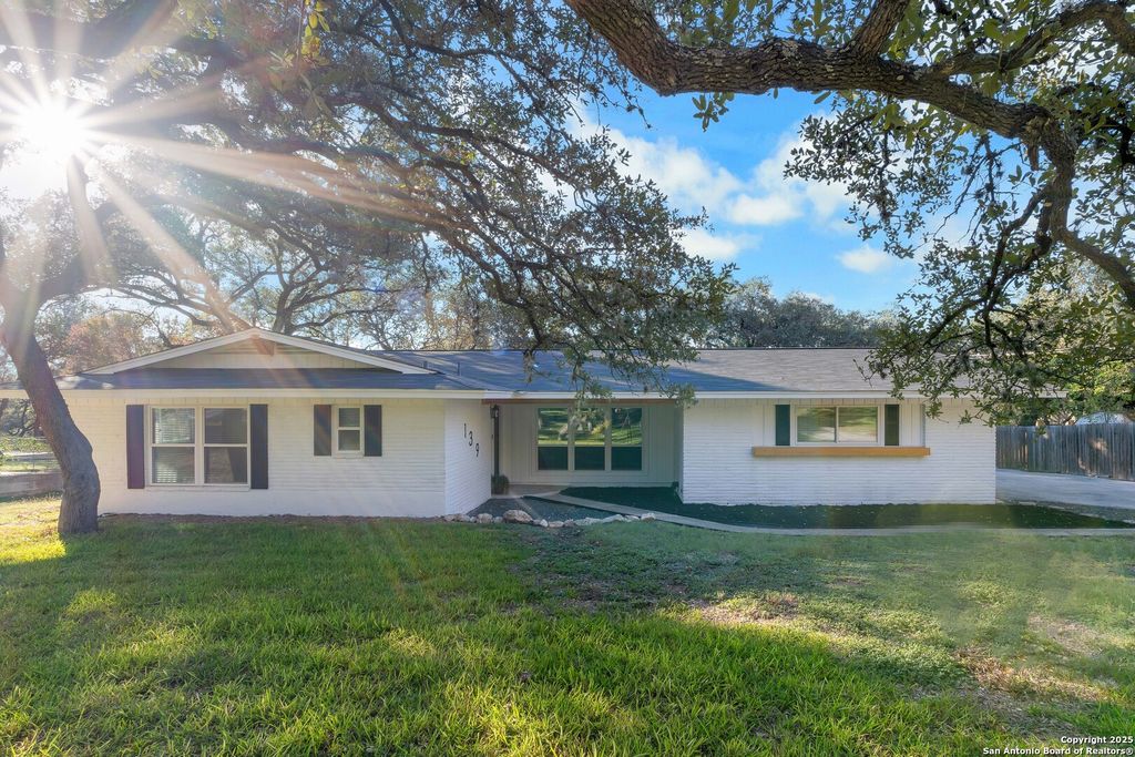 139 Canyon Oaks, San Antonio, TX 78232